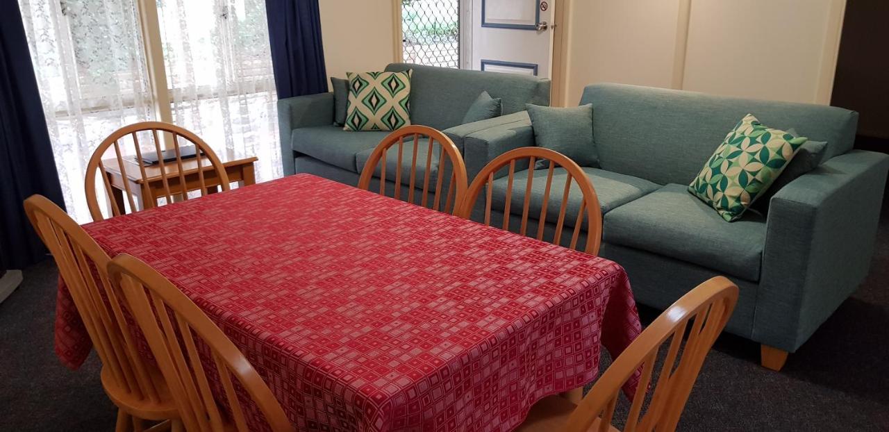 Park Avenue Holiday Units Albany Esterno foto